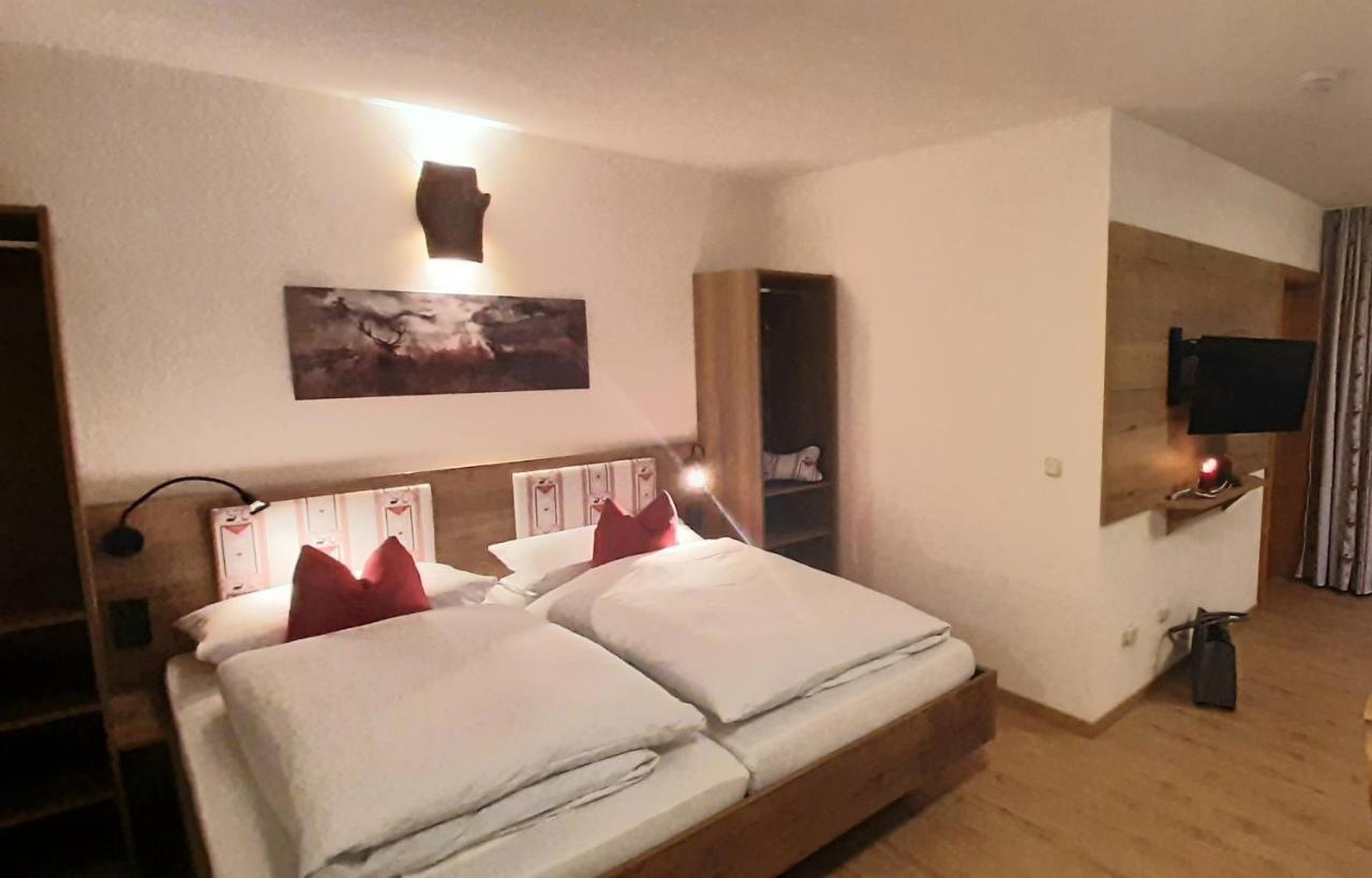 Zum Wirt Hohenbogenblick Apartment *