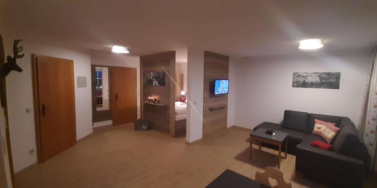 Zum Wirt Hohenbogenblick Apartment Neukirchen beim Heiligen Blut